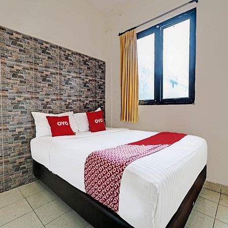 Oyo 1699 Verona Residence Bandung Exteriér fotografie