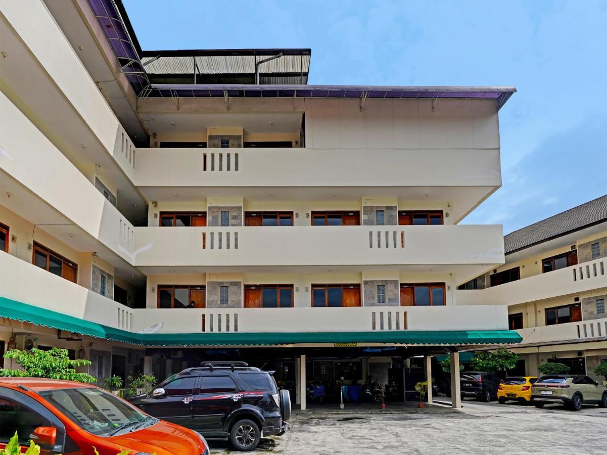Oyo 1699 Verona Residence Bandung Exteriér fotografie