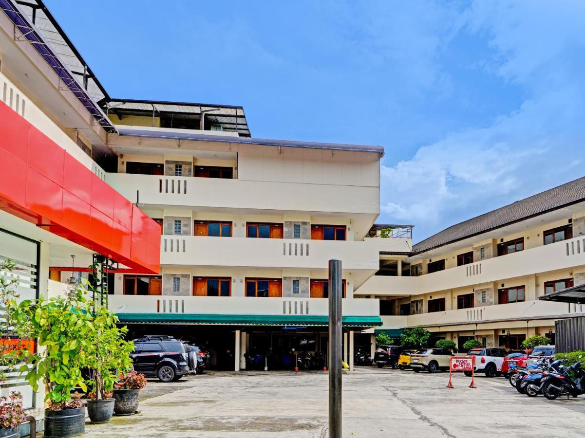 Oyo 1699 Verona Residence Bandung Exteriér fotografie